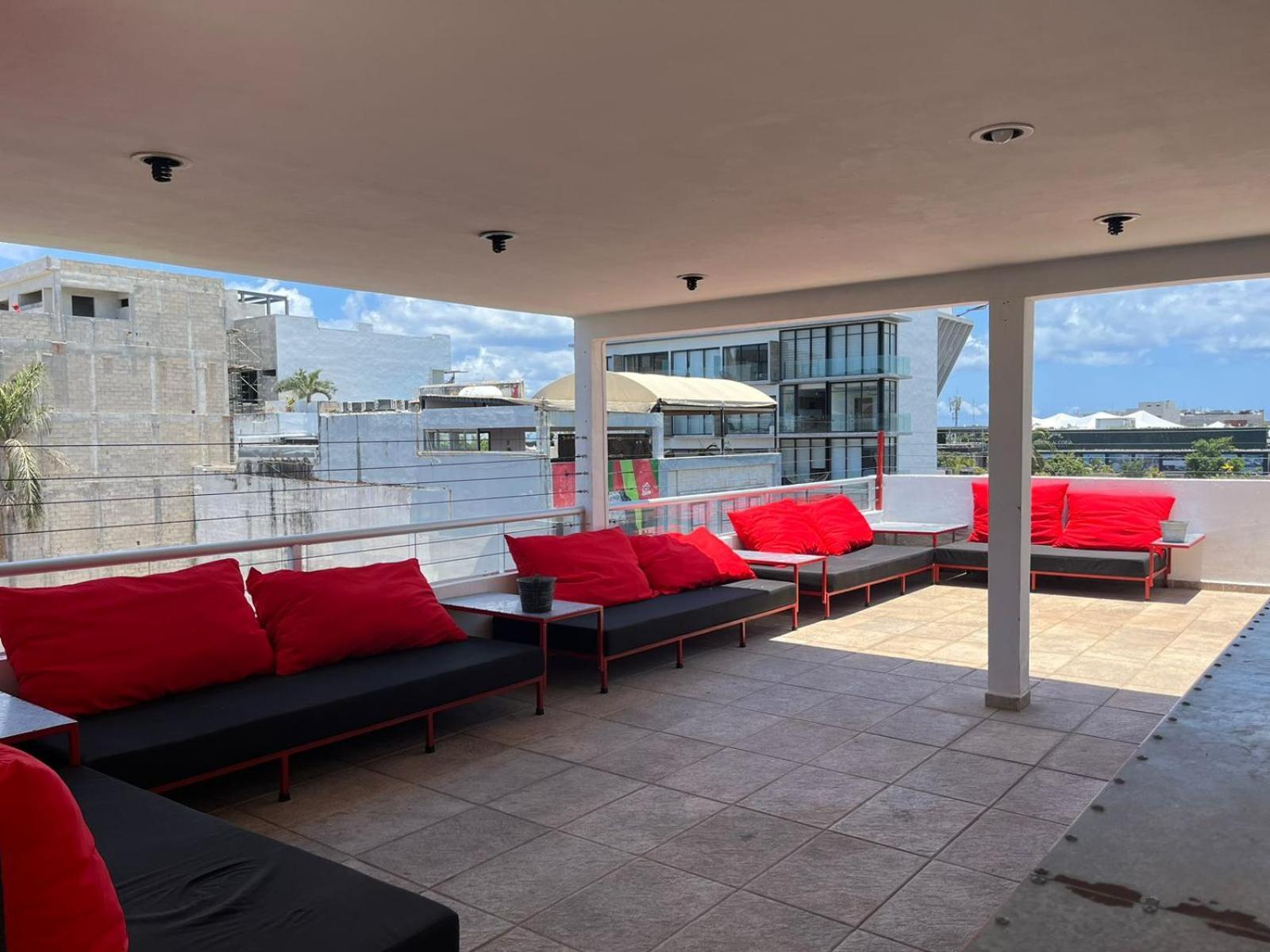 Chingon Anarchy Hotel & Roof Playa del Carmen Bagian luar foto