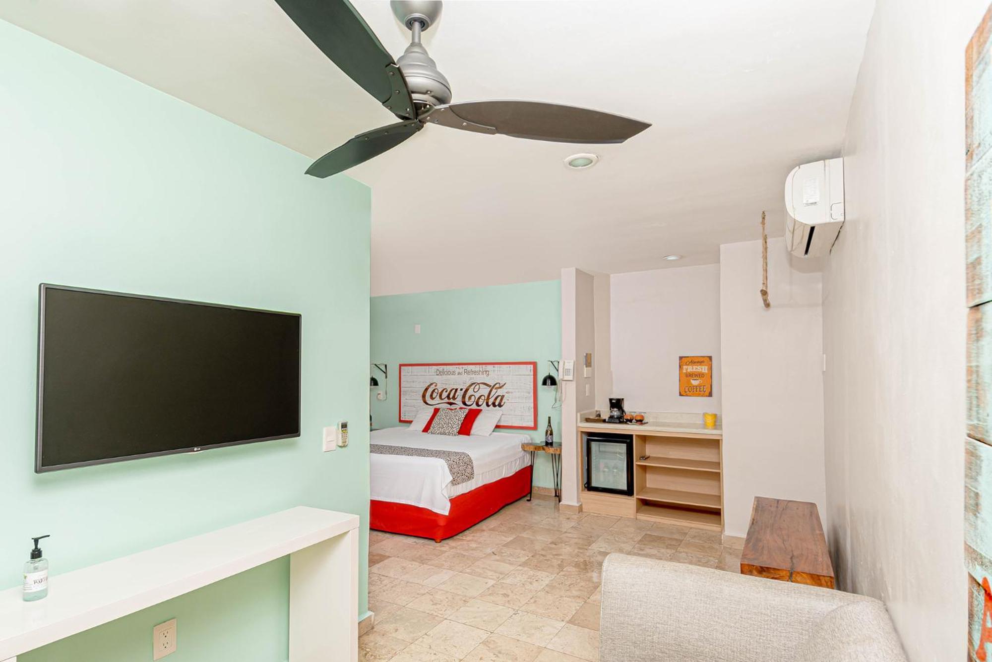 Chingon Anarchy Hotel & Roof Playa del Carmen Bagian luar foto